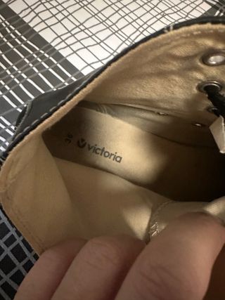 Zapatillas Victoria plataforma negras