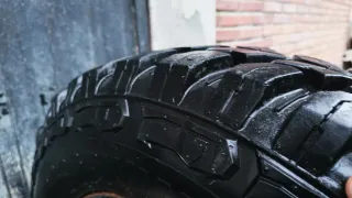 Llantas y Neumáticos MT (Mud Terrain)