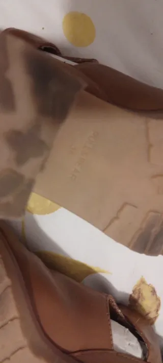 Botines marrones con hebilla