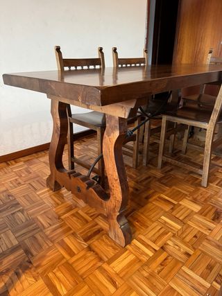 Mesa Comedor Grande Madera Maciza y 6 sillas