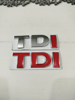 Anagramas TDI Cromados y Rojos