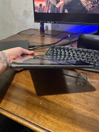 iPad 8ª Gen 32GB Wi-Fi + Cellular Argento