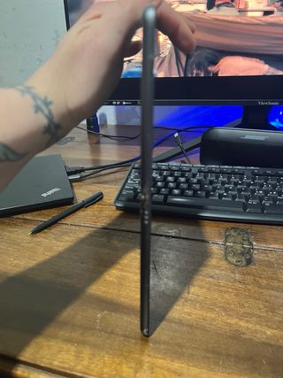 iPad 8ª Gen 32GB Wi-Fi + Cellular Argento