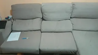 Sofá chaise longue gris poco uso