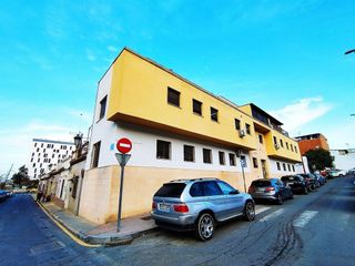 Piso en venta en Las Colonias - Cardeñas en Huelva