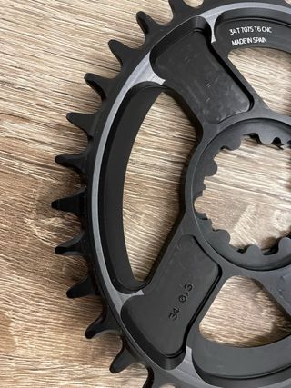 Plato Rotor Qring Ovalado 34t Negro