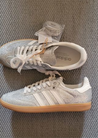 Adidas Zapatillas Plata/Blanco Edición Limitada