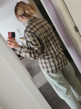 Camisa Zara cuadros beige y negro