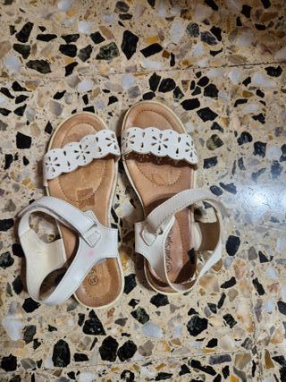 Sandalias niña talla 33