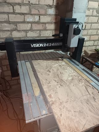 Fresadora CNC VISION 2424