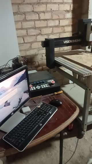 Fresadora CNC VISION 2424