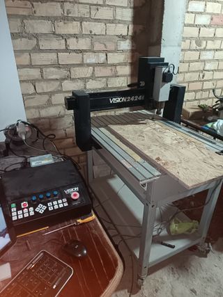 Fresadora CNC VISION 2424