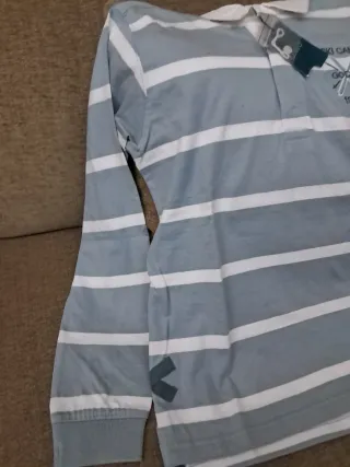 Polo niño Gocco sin estrenar talla 11/12. 140-152