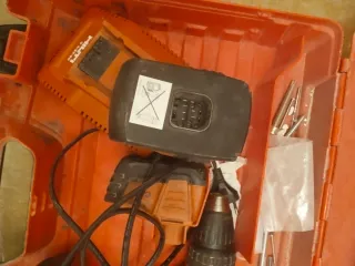 Baterías Hilti 22V Li-Ion 1.6 Ah y Cargador