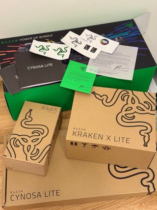 Razer Power Up Bundle - Tastiera, Mouse e Cuffie