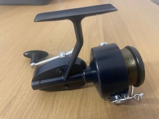 Carrete Mitchell 410 con manual