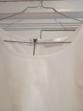 Blusa Anonyme color crema