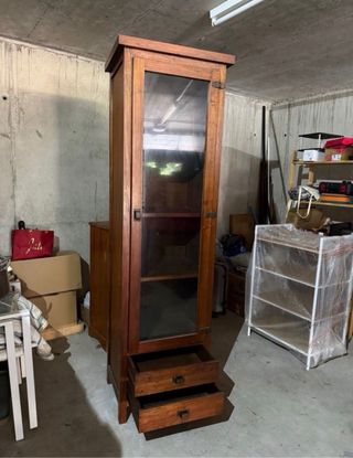 Vitrina alta madera y cristal