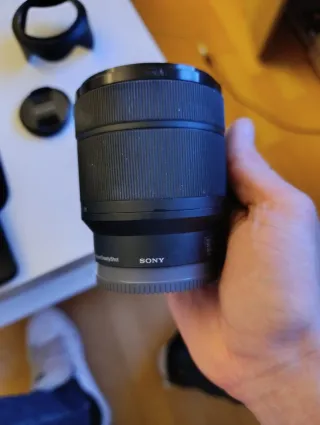 Objetivo Sony FE 3.5-5.6/28-70 OSS