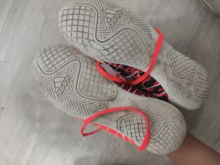 Adidas Futbol Sala Blancas y Rojas