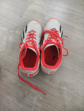 Adidas Futbol Sala Blancas y Rojas