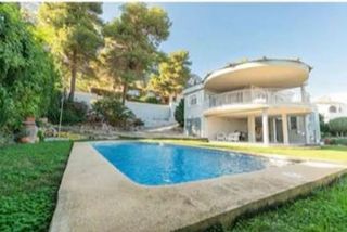 Chalet en alquiler en El Montgó en Dénia