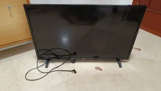 Televisión LG Negra 32"