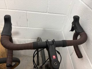 Trek Domane AL 3 Talla 54 Gris Verde