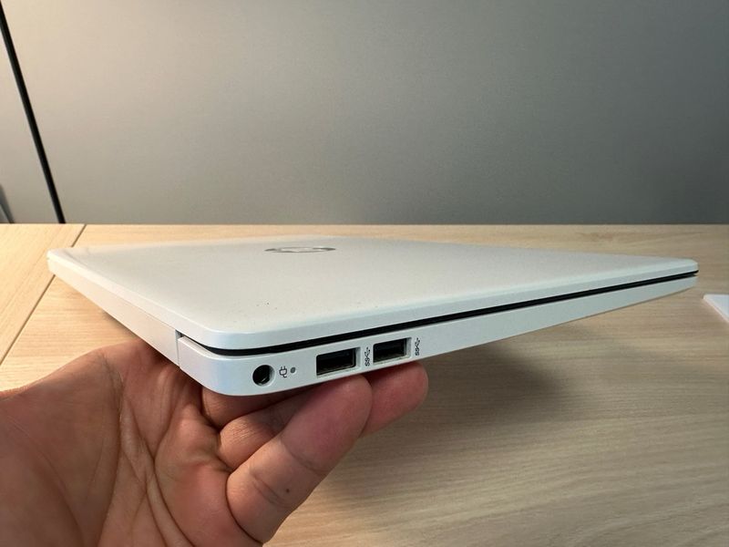 Portátil HP 15.6 Blanco afbeelding 7