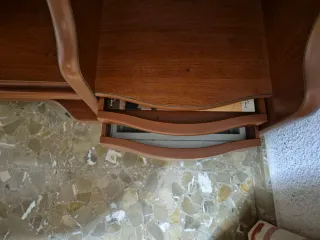 Mesa para ordenador de madera