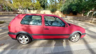 Volkswagen Golf III. 1992. Rojo. 3 puertas