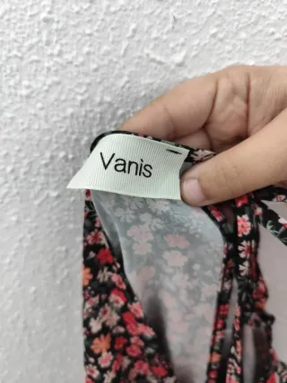 Blusa flores manga larga