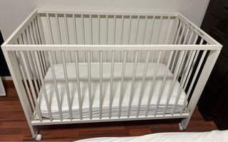 Cuna IKEA Gulliver + Colchón + Ruedas