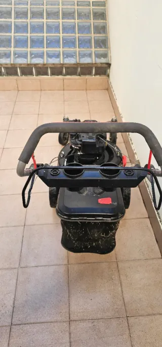 Cortacésped NAX POWER 5000s, ancho de corte 56cm