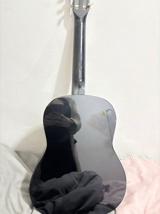 Guitarra Clásica Negra Sin Estrenar