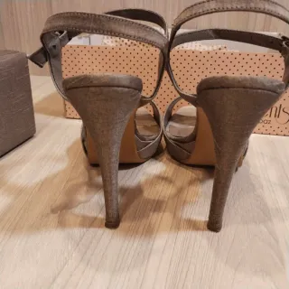 Zapatos tacón y bolso fiesta T37