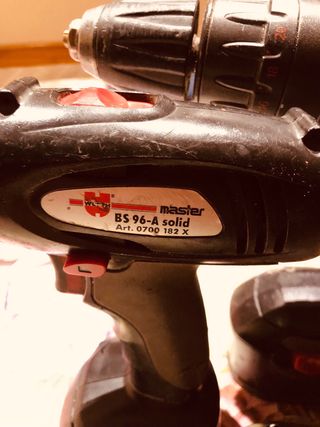 2 Taladros Wurth Master con baterías