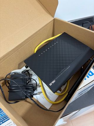 Router ASUS DSL-N14U Wi-Fi ADSL