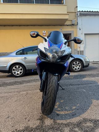 Suzuki GSXR 750