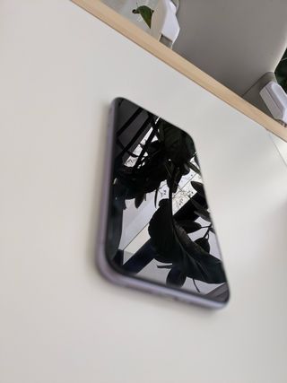 iPhone 11 128GB Morado