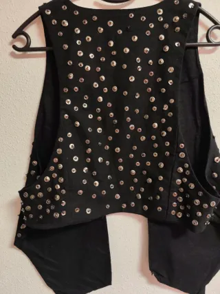 Chaleco de chica talla L de Zara.