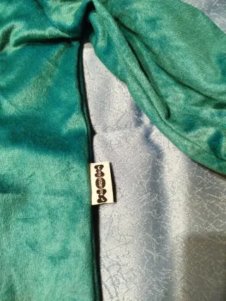 Disfraz de dinosaurio bebé