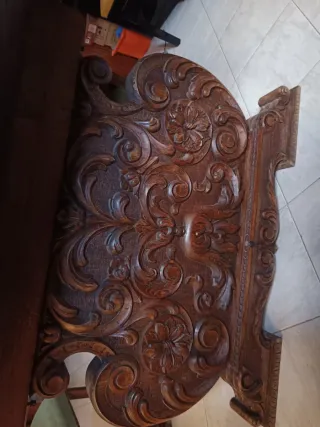 Mesa de comedor maciza de madera NEGOCIABLE