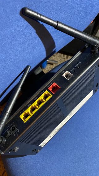 Router Movistar Fibra Óptica