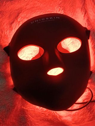 Unicskin Mascarilla LED Centurion Korean Mask