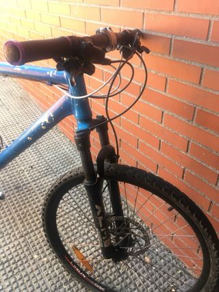 Bicicleta MTB Nishiki Azul