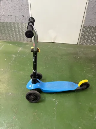 Patinete 3 ruedas infantil azul