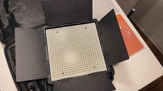 Ledgo LG-600SC Panel LED Profesional