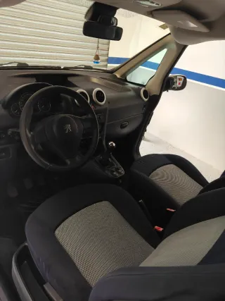 Peugeot 1007 2005
