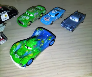 Lote 9 Coches Rayo McQueen